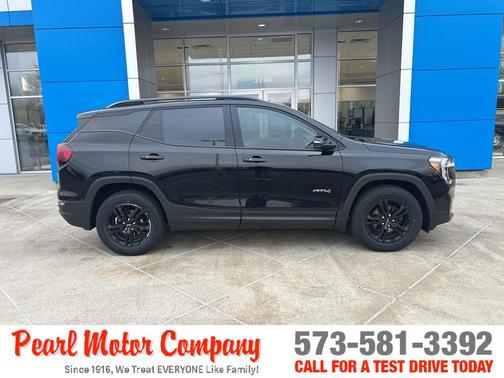 2022 GMC Terrain AT4