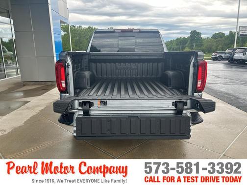 Sterling 2026 GMC Sierra 1500 SLT