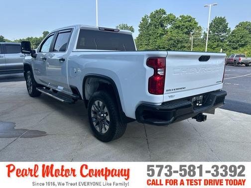 2024 Chevrolet Silverado 2500 Custom