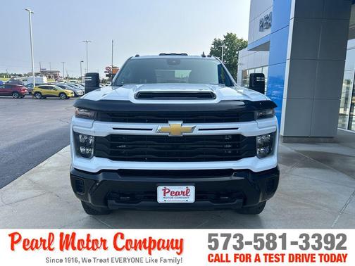 2024 Chevrolet Silverado 2500 Custom
