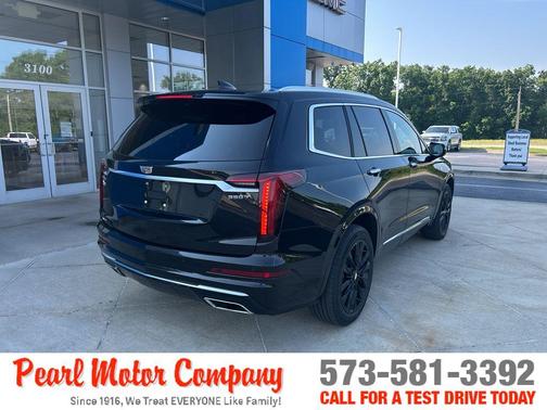 2022 Cadillac XT6 Luxury AWD