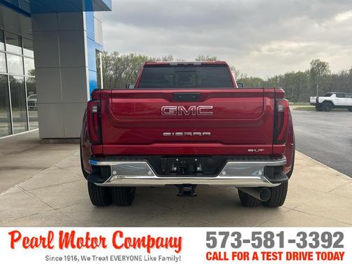 2025 GMC Sierra 3500 SLT