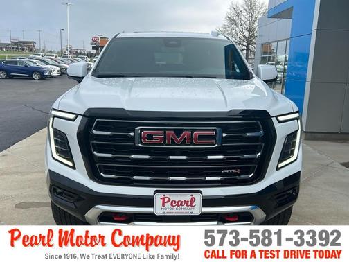 2025 GMC Yukon AT4