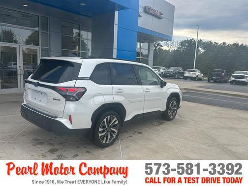 2025 Subaru Forester Touring