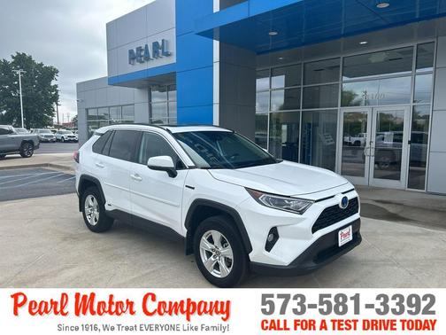 2021 Toyota RAV4 Hybrid XLE