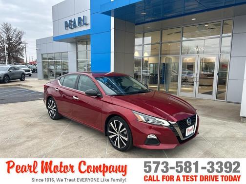 2021 Nissan Altima 2.5 SR