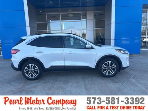 2021 Ford Escape SEL