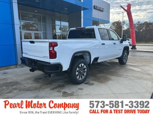 2026 Chevrolet Silverado 2500 Custom