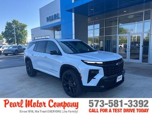 Polar White 2026 Chevrolet Traverse RS