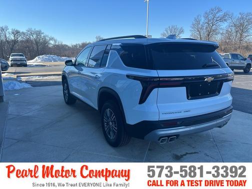 2026 Chevrolet Traverse LT