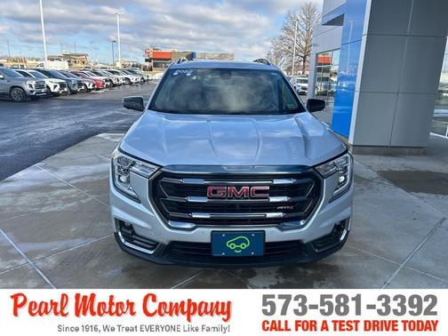2022 GMC Terrain AT4