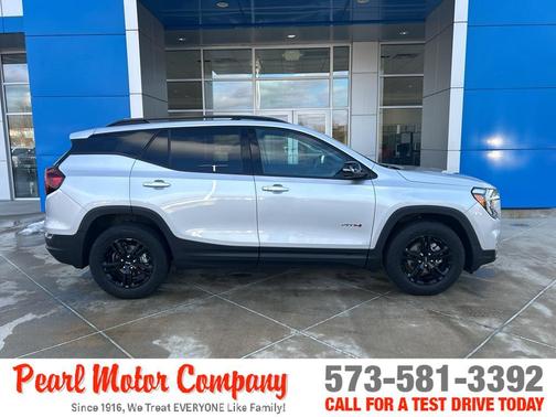 2022 GMC Terrain AT4