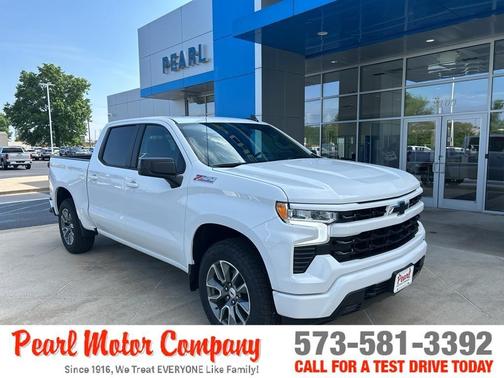 Summit White 2026 Chevrolet Silverado 1500 RST