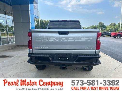 2025 Chevrolet Silverado 2500 Custom