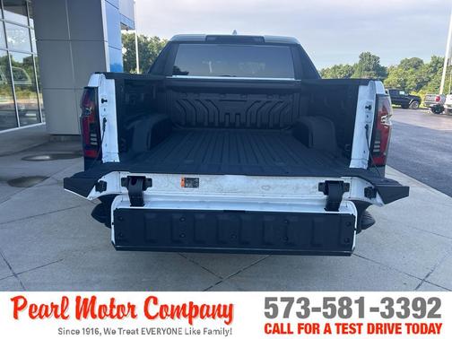 2025 Chevrolet Silverado EV LT