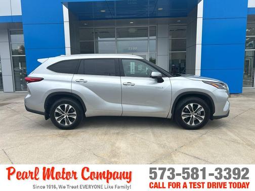 2021 Toyota Highlander Hybrid XLE