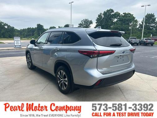 2021 Toyota Highlander Hybrid XLE