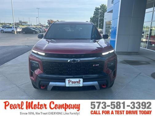 Radiant Red 2026 Chevrolet Traverse Z71