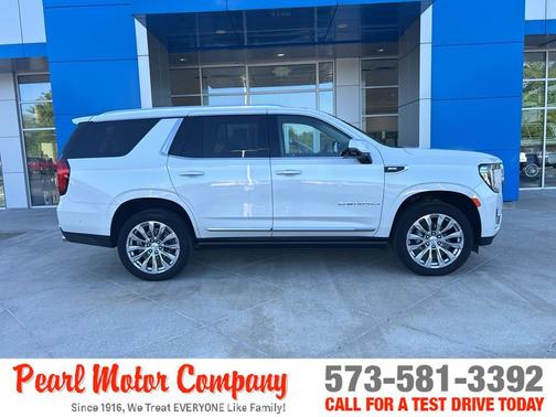 White Frost Tri-Coat 2024 GMC Yukon Denali