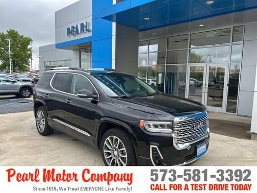 2022 GMC Acadia Denali
