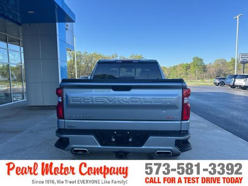 Sterling Gray Metallic 2024 Chevrolet Silverado 1500 RST