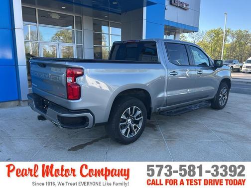 Sterling Gray Metallic 2024 Chevrolet Silverado 1500 RST