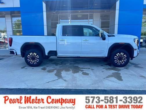 Glacier White 2026 GMC Sierra 2500 Denali Ultimate