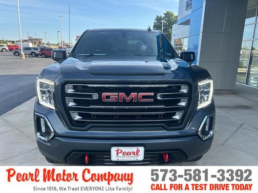 2021 GMC Sierra 1500 AT4