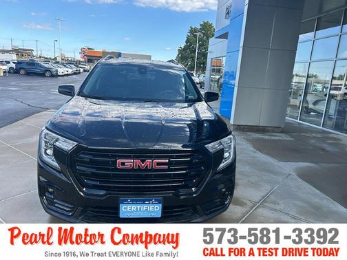 2022 GMC Terrain SLT