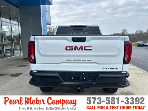2026 GMC Sierra 1500 AT4X