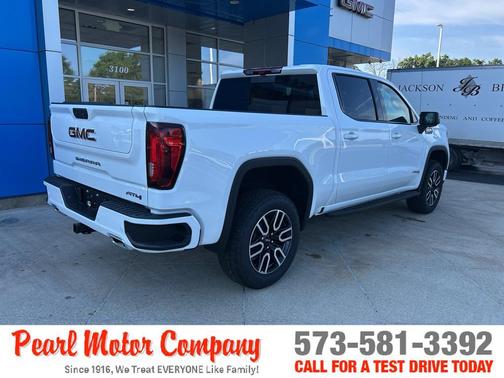 Summit White 2026 GMC Sierra 1500 AT4