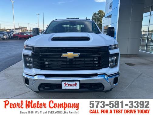 2025 Chevrolet Silverado 3500 WT