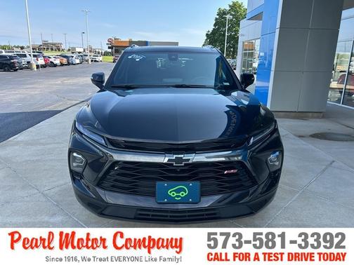 Black 2023 Chevrolet Blazer RS