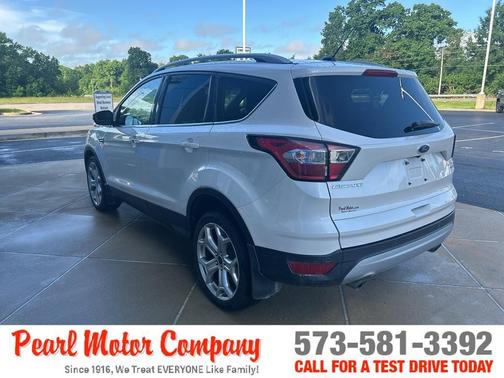 White Platinum Tri-Coat Metallic 2017 Ford Escape Titanium