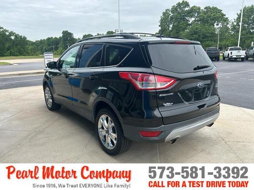 Tuxedo Black 2013 Ford Escape SE