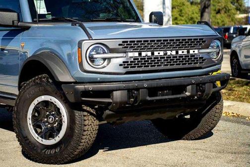 Azure Gray Metallic 2025 Ford Bronco Badlands