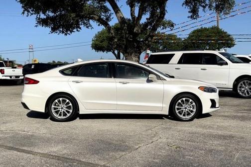 2020 Ford Fusion SEL