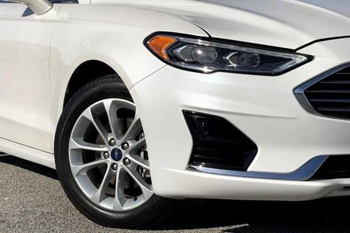 2020 Ford Fusion SEL