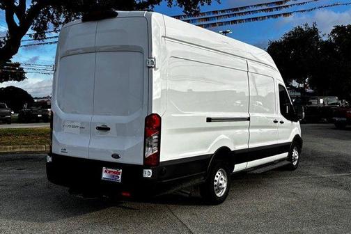 2025 Ford Transit-350 Base