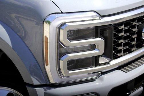 2026 Ford F-450 Platinum