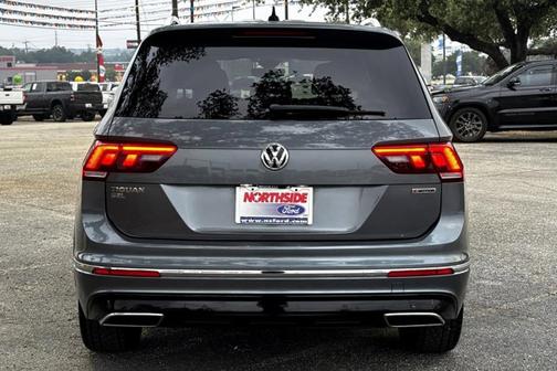 2021 Volkswagen Tiguan 2.0T SEL PREMIUM R-LINE