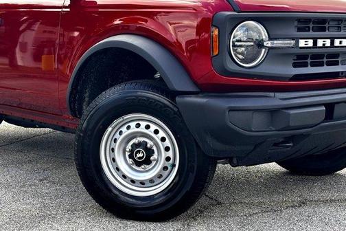 2025 Ford Bronco Base