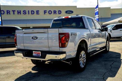 Space White Metallic 2025 Ford F-150 Lariat