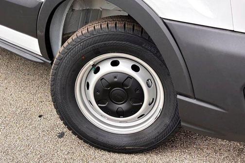 2026 Ford Transit-250 148 WB Medium Roof Cargo