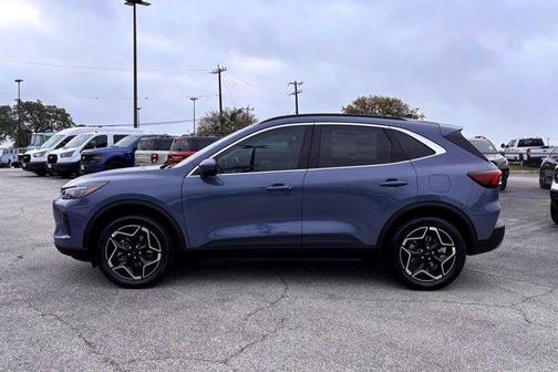 2026 Ford Escape Platinum