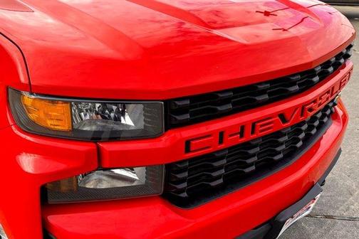 2020 Chevrolet Silverado 1500 Custom