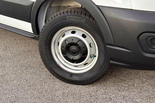 2025 Ford Transit-250 148 WB Medium Roof Cargo