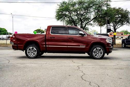 Delmonico Red Pearlcoat 2024 RAM 1500 Limited
