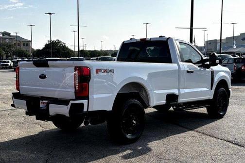 2025 Ford F-350 XL