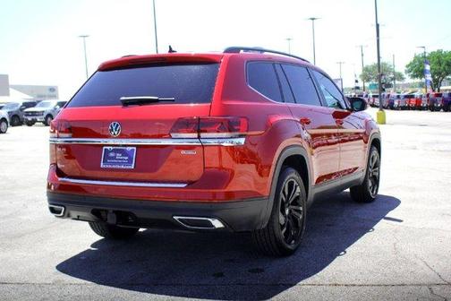 2022 Volkswagen Atlas 3.6L SE w/Technology